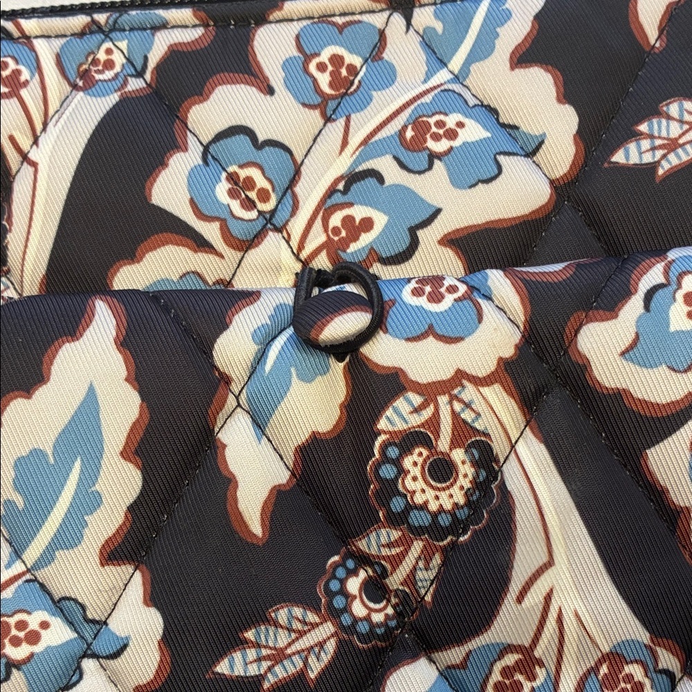 Vera Bradley NWT Original Hipster Light Blue Floral Quilted Crossbody Bag - Picture 7 of 16